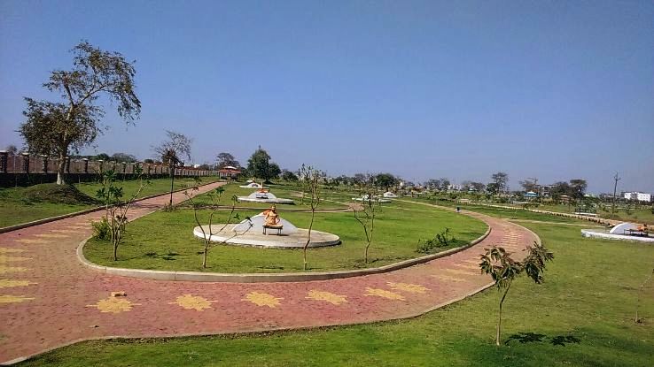 4. Naya Raipur Central Park